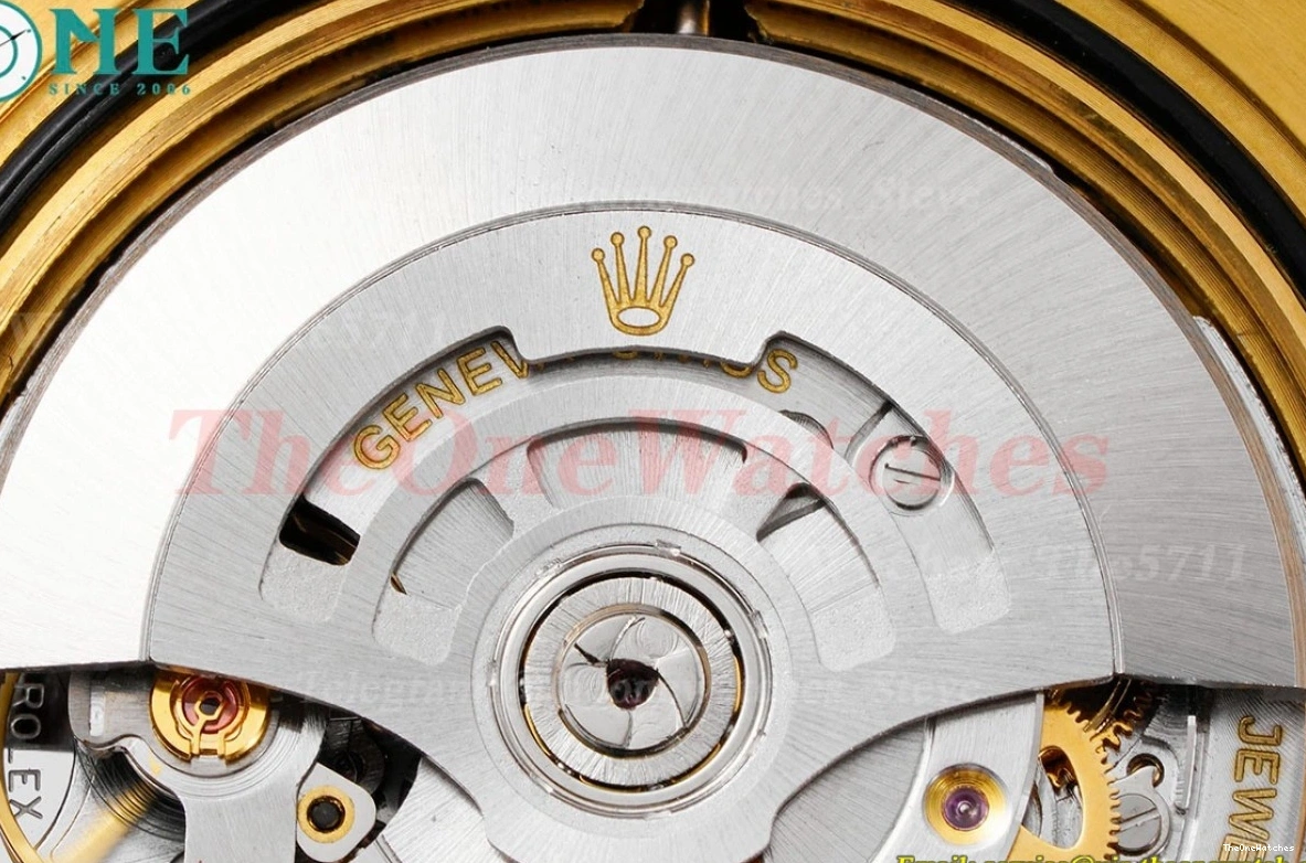 VR3285 126718 Master Jub GRNR APF Black YG YG Dial GMT II 0220